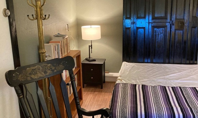 Bovina Center Cabin | Relax And Recharge at The Lucky Hunt Cabin