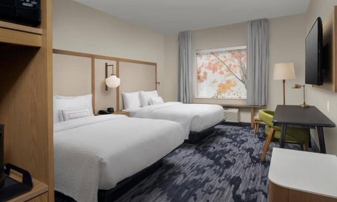 Florida City House | Relax and Recharge! 4 Comfortable Units, Free Breakfast & Parking, Pets Allowed