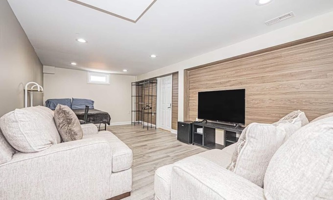 Hillcrest Heights Apartment | Relax and Recharge in a Cozy Basement Studio Space