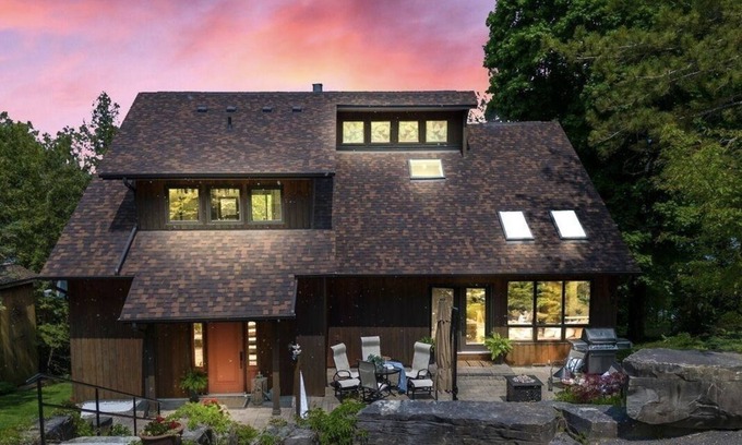 Selwyn House | Relax and Rejuvinate at the cottage. Get some forest therapy.