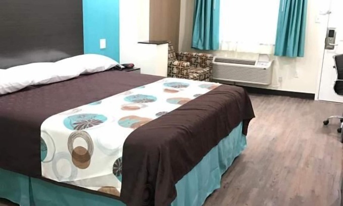 Spring Resort | Relax and Unwind! Comfortable Unit! Near Six Flags Hurricane Harbor Splashtown