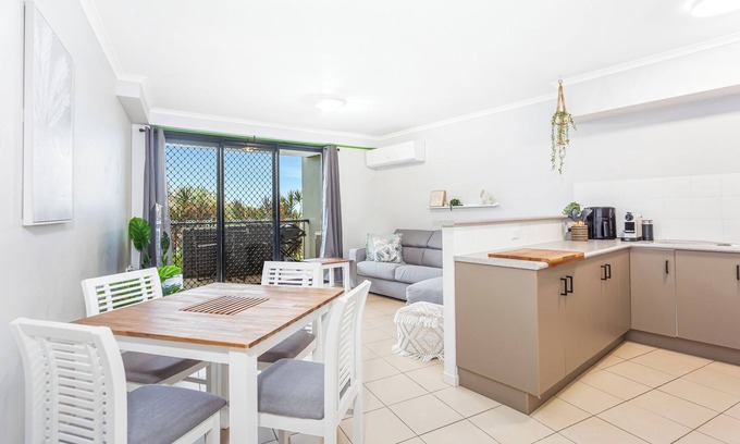 Yeppoon Apartment | Relax and Unwind in the Heart of Yeppoon CBD!