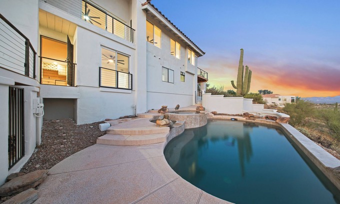 Fountain Hills House | Relax and unwind at this spacious Fountain Hills retreat with stunning views from the beautiful patio, perfect for families or groups. Enjoy peaceful mornings, scenic sunsets, and easy access to everything Fountain Hills has to offer.