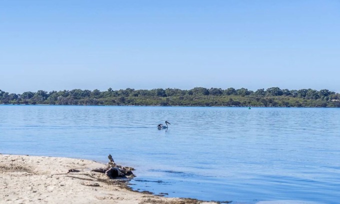 Dawesville House | Relax At Dawesville Estuary