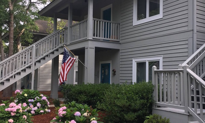 North Myrtle Beach Apartment | Relax at Tidewater! Golf/Fun/Sun/Beach/Pool/Fitness/Tennis/Hot Tub/Shopping