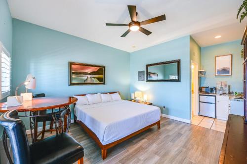 Naples Apartment | Relax By Pool, Stay Near Parks Naples Studio