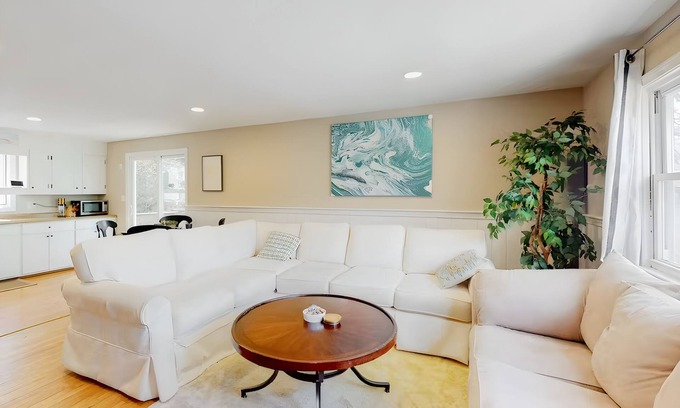 Truro House | Relax by the sea! Pet-Friendly Truro Home near Cape Cod National Seashore