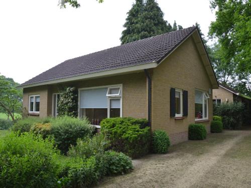 IJzerlo House | Relax, Explore, and Dine in Aalten