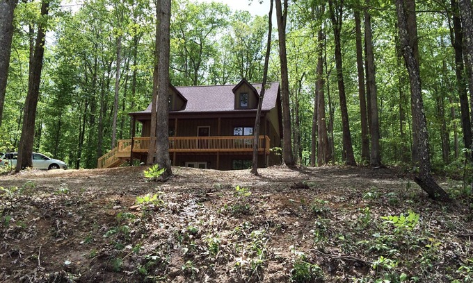 Fayetteville Cabin | Relax & Explore from Kaymoor House