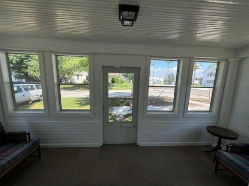 Beachwood-Bluffton House | Relax in Bluffton - Family Lake View Retreat 4 BR, 2 BA