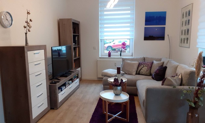 Laubegast Apartment | Relax in Dresden - Laubegast only 180 m from the Elbe cycle path