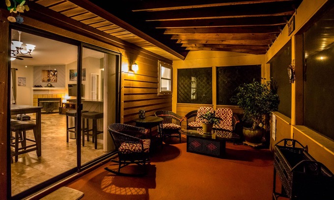 Sebastian Highlands House | 🍹🌞 Relax In Paradise! Fenced, Wi-Fi, TV, Near Beaches, Boat Parking!