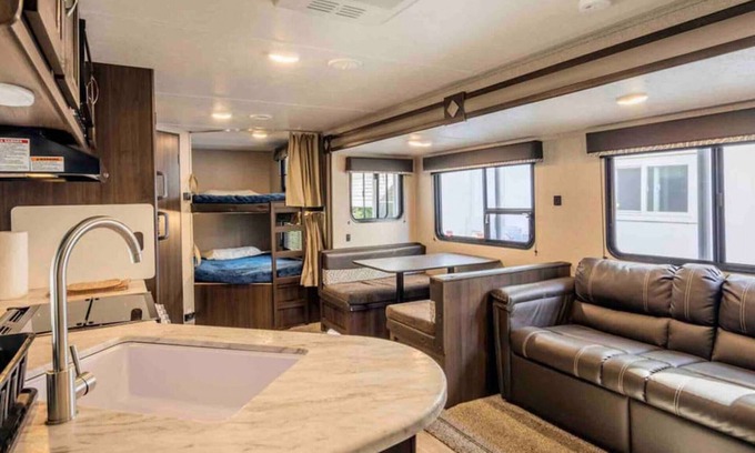 Fresno House | Relax in WiFi RV, Minutes to Local Parks