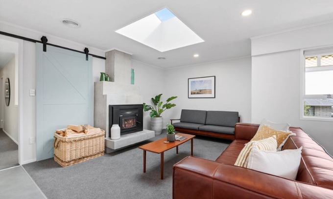 Richmond Heights House | Relax @ Richmond Heights