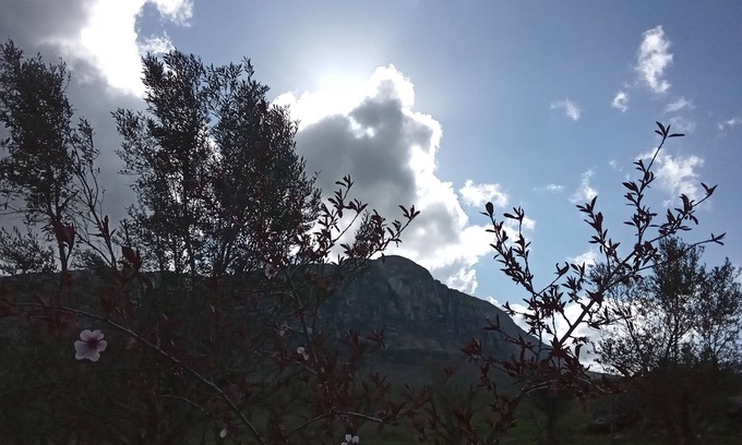 Piana degli Albanesi House | Relax sul Lago di Piana