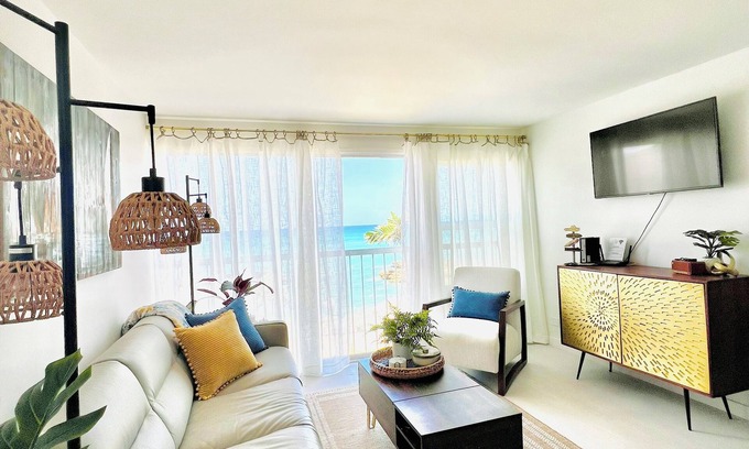 Makaha Condo | Relax, with breathtaking ocean views. Makaha 1-bedroom condo near Ko Olina