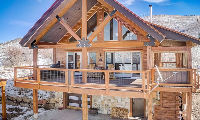 Kamas Cabin | Relax with Fresh Air and Breathtaking Views