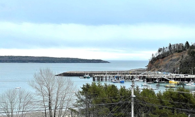 Beaver Harbour House | Relax with the whole family at this peaceful place to stay