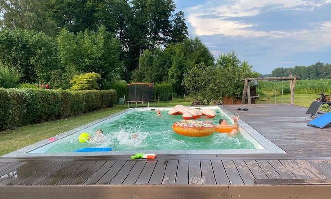 Alt Buchhorst Condo | Relax/work in quiet surroundings with lake view