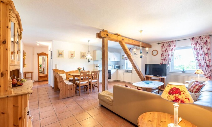 Midlum Apartment | "Relaxation and adventure for the whole family at Ferienhof Bruhn"