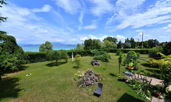San Benedetto di Lugana Apartment | Relaxation and recreation among nature, history and entertainment.