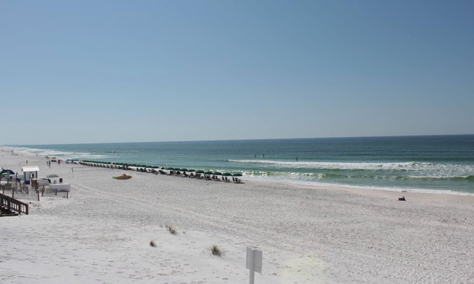 Chivas Bluff Condo | relaxation on your very own private Gulf front beach