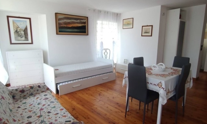 San Colombano Certenoli Apartment | [Relaxation - Sea - Walks] House of Larysa