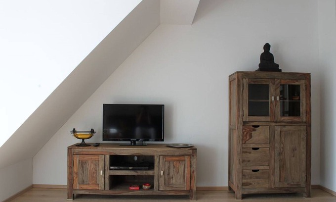Ueberlingen Apartment | Relaxed peace above the rooftops in Überlingen West with a view of Lake Constance