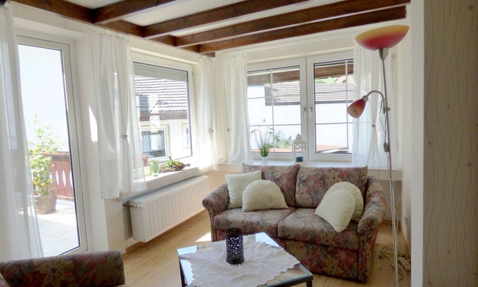 Rech Apartment | Relaxen im alten Winzerhaus Fewo OG