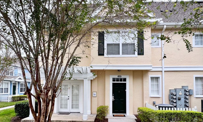 Venetian Bay Villages House | Relaxing 4 Bed Town Home in Great Location-2200SCD