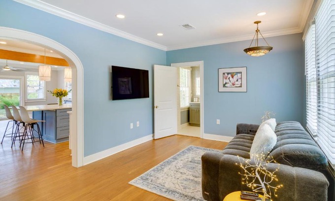 Highlands - Perkins House | Relaxing Baton Rouge Retreat with Patio!