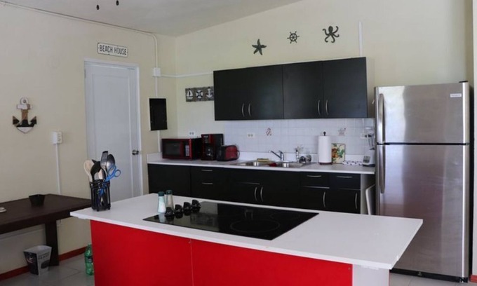 Yabucoa House | Relaxing, Beach Vacation at The Ohio House