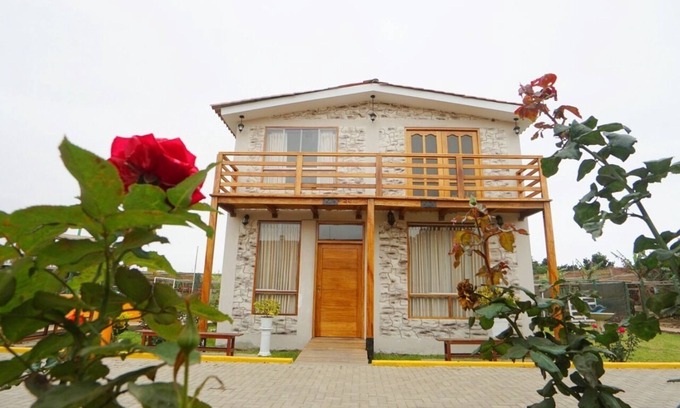 Moche Other | Relaxing Cottage house with La Huaca del Sol & La Luna Ruins View!