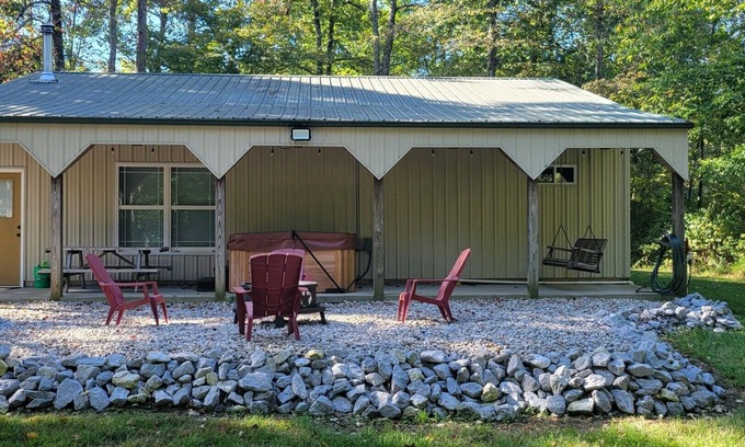Nabb House | Relaxing Country Getaway
