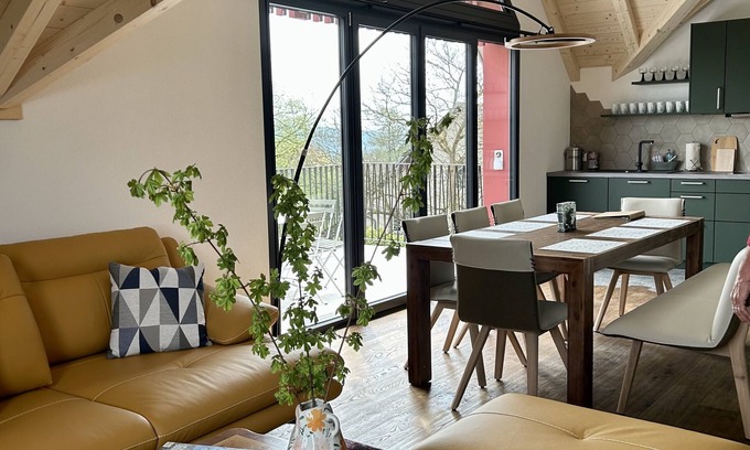 Waldi Apartment | Relaxing country retreat for up to 8 guests near Lake of Constance