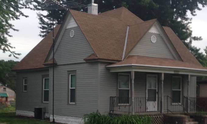 Alma House | Relaxing ~ Fishing ~ Boating ~ Hunting ~ What More Is Needed?