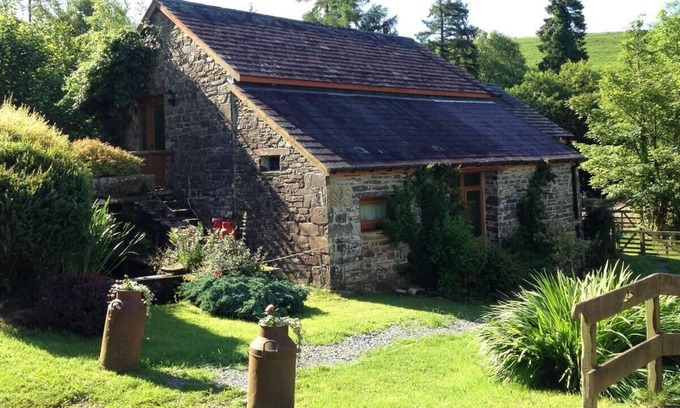 Llanybydder Cottage | Relaxing Holidays in the Old Water Mill at Cwmiar