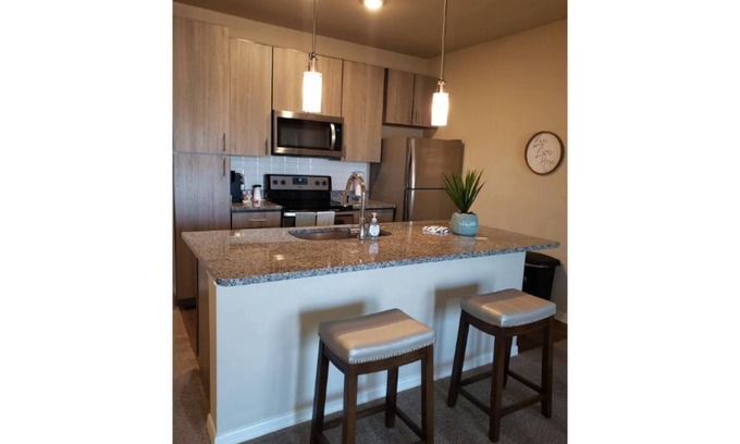 Northside Apartment | Relaxing Home Away from Home at JAX Airport