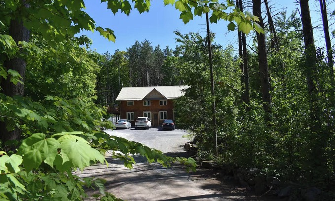 Cordova Mines House | Relaxing Home in Nature