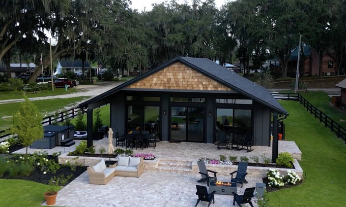 Interlachen House | Relaxing Lakefront Escape with Hot Tub, Fire Pit, Kayaks & Paddle Boards