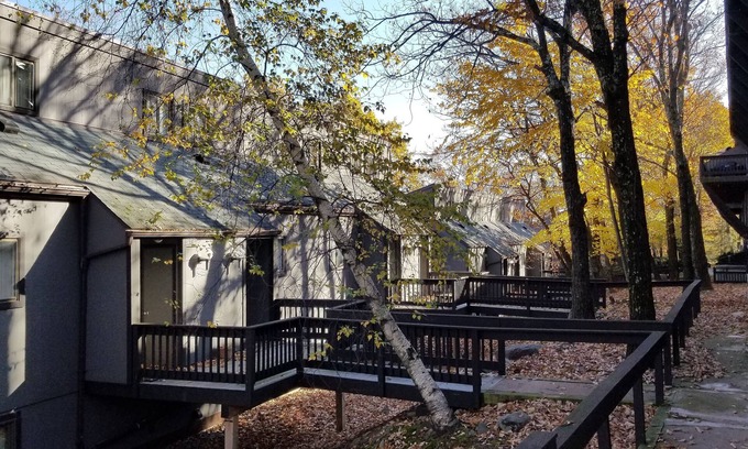 Village at Camelback House | Relaxing Poconos Winter Getaway at Camelback! SKI ON AND SKI OFF