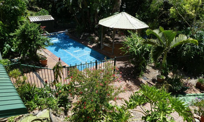 Caboolture House | Relaxing retreat by the River