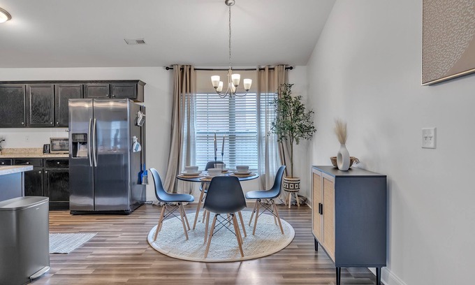 Normal House | Relaxing Retreat nestled away yet close to everything