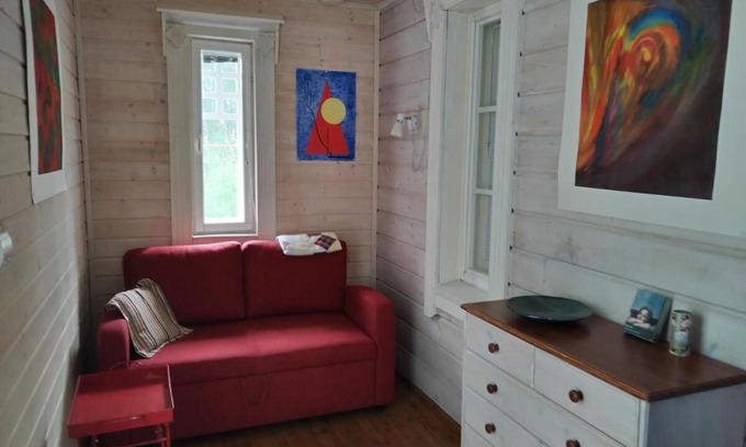 Kannus Villa | Relaxing villa with a view to the Lestijoki river. Has sauna for enjoyment!
