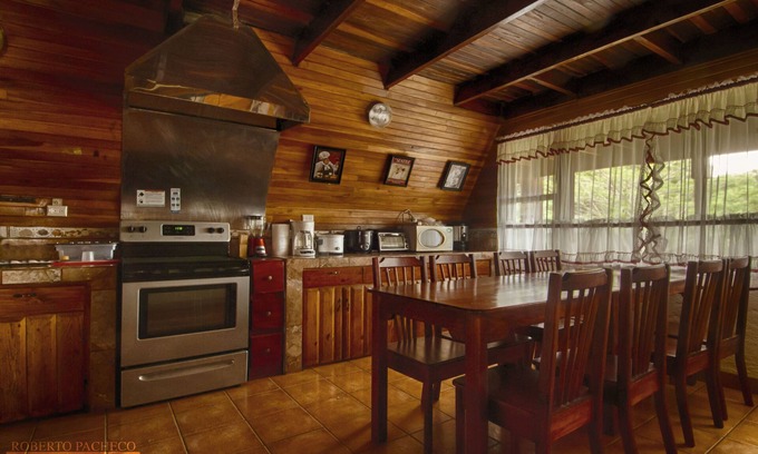 Tures Cabin | Remarkable Family or groups Value. Unbeatable Location.