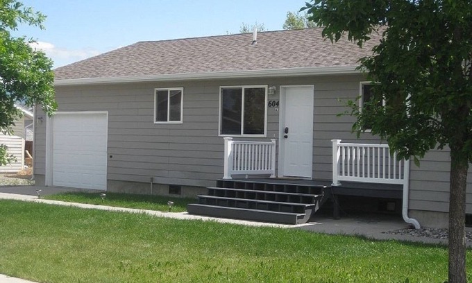Bozeman Apartment | Remodeled 2 Bedroom, 2 Bath apartment with Hot Tub.
