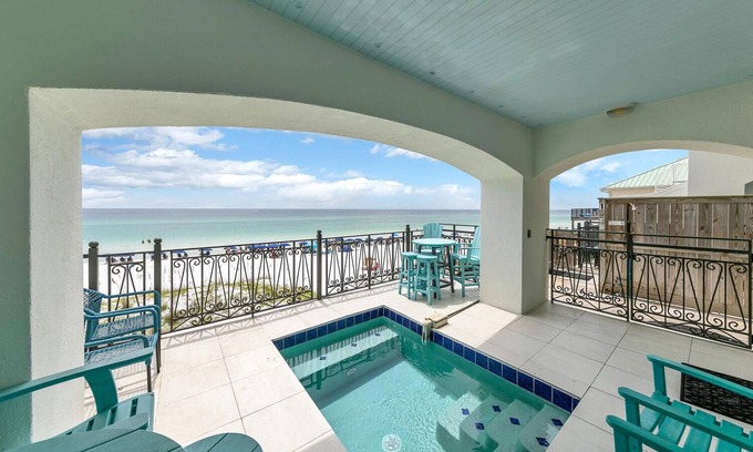 Delos House | Remodeled Beachfront😎 Frangista Delos⛱️⛱️Heated Splash🐠Pool Elevator🐬Beach Serv