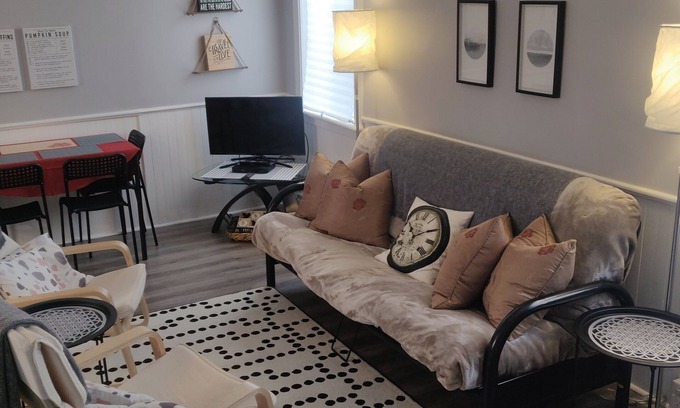 Barry's Bay House | Remodeled Historical Home Apartment in the Heart of Barry's Bay