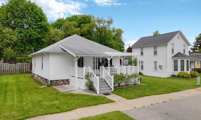 West Branch House | Remodeled Home - Heart of Downtown West Branch