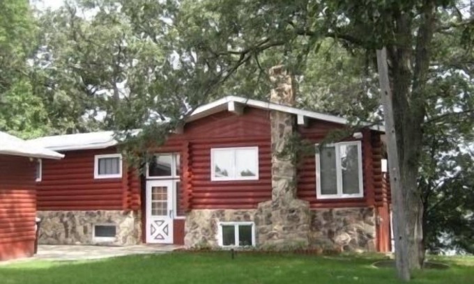 Alexandria House | Remodeled Log Cabin Home Chain of Lakes